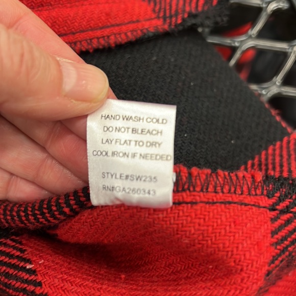 Sweet Lovely by Jen red black buffalo plaid l shacket coat Large - Picture 13 of 14